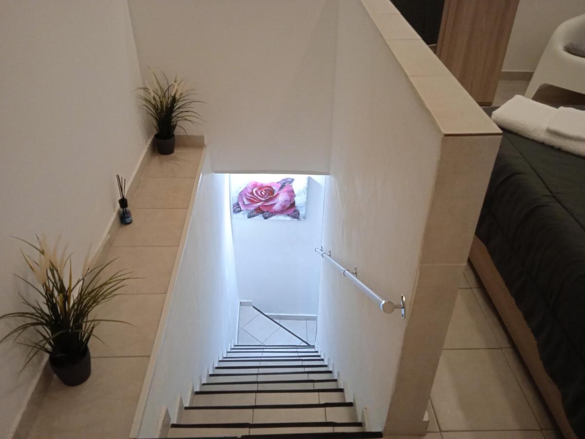Case Serena Vacanze Relax CTA Exterior foto